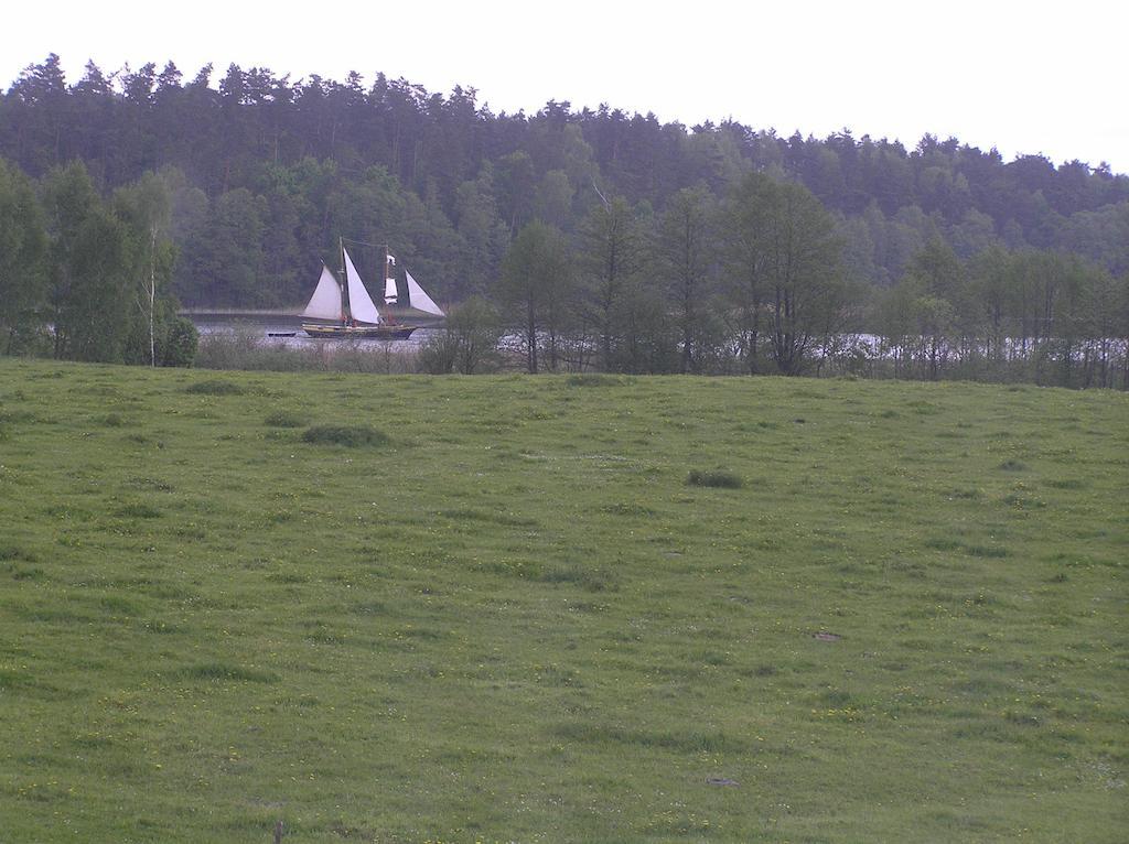 Domek Pod Klonami Na Mazurach Guty Oda fotoğraf